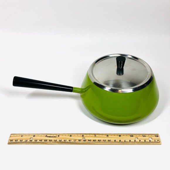 60s Olive Green Enamel Fondue Pot and Lid Midcentury Modern Sleek Cookware - Picture 7 of 10
